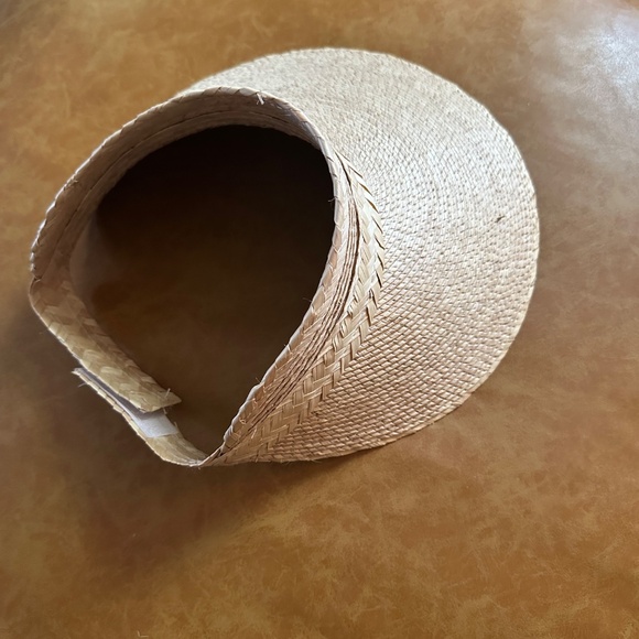 Handmade Mexican Straw Sun Visor w/ velcro closure - Picture 2 of 3